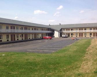 Hilltop Inn Pittsburgh - פיטסבורג - בניין