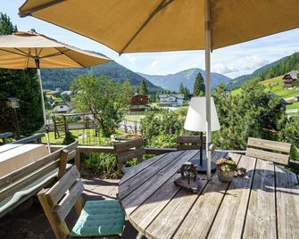 Doppelzimmer 2 - Gasthof Appartements Sportalm - Bad Kleinkirchheim - Balkon