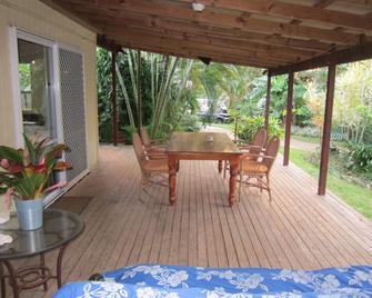 Raina Holiday Accommodation - Rarotonga - Patio