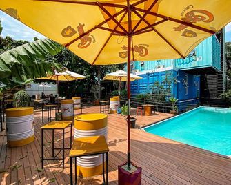 Tetris Container Hostel - Foz do Iguaçu