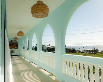 Tres Palmas Boutique Hotel - Rincon - Balcón