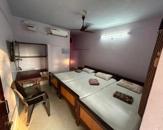 Meera Lodge - Chidambaram