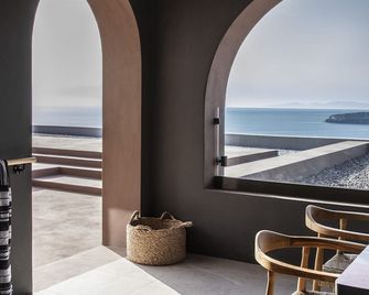 Serra Exclusive Suites - Akrotiri - Balkon