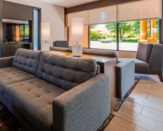 Best Western Dunkirk & Fredonia Inn - Dunkirk - Sala de estar