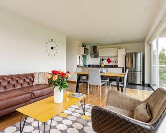 Stunning Modern Apartment & Unique View - Bogotá - Sala de estar