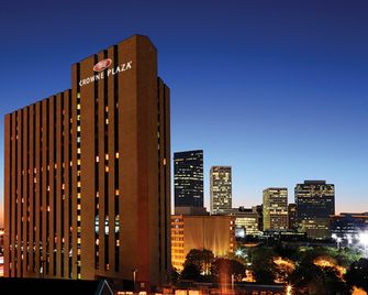 Crowne Plaza Houston Med Ctr-Galleria Area By IHG - Houston - Building
