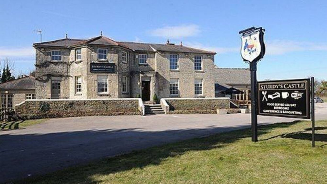 Sturdy's Castle Country Inn