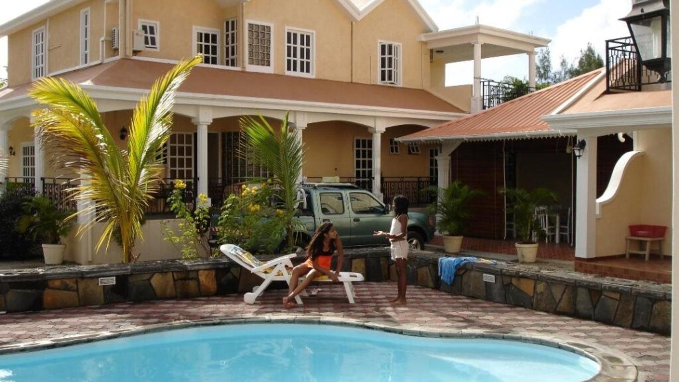 Le Capricorne Villas