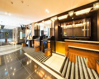 Apa Hotel Namba Shinsaibashi - Osaka - Hall
