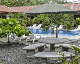 Hotel D'Lucia - Quebrada Ganado - Pool
