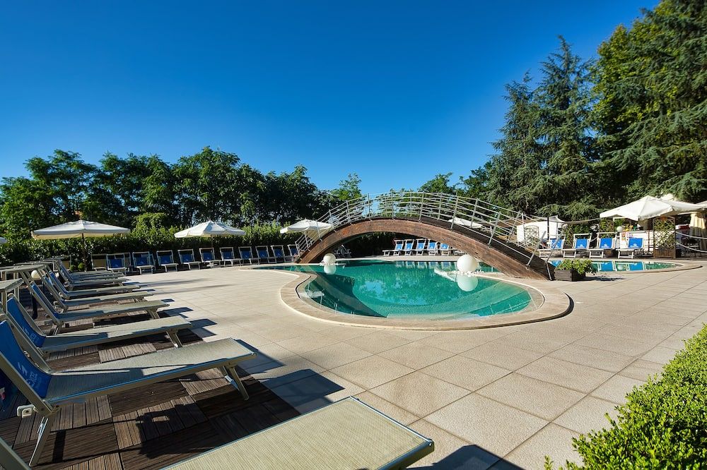 إل إتش هوتل إكسيل روما مونتيماريو