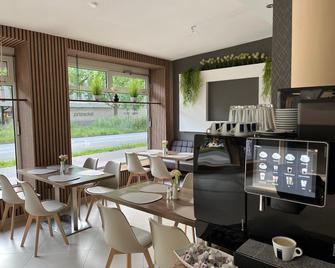 Skyline Hotel Hannover - Hannover - Lobby