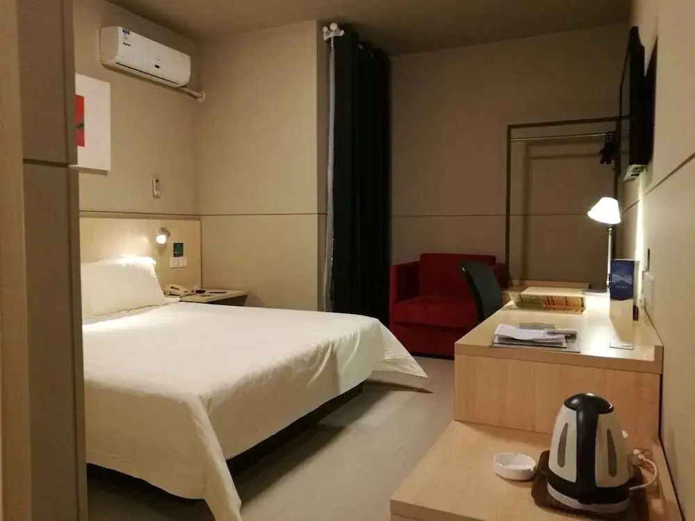 Jinjiang Inn Select Shaoxing Jiefang North Road 4s Branch - שאושינג