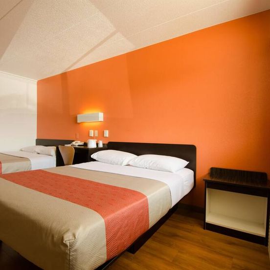 Bedroom view of Motel 6 Washington DC Gaithersburg