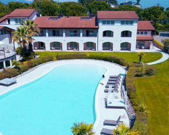 Monastero Resort & Spa - Garda Lake Collection - Soiano del Lago - Pool