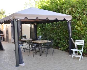 Barbara B&B - Fontane Bianche - Terasa