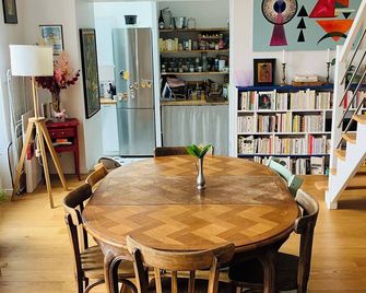 Nice house near central market with garden: La Rochelle on foot/by bike! - La Rochelle - Essbereich