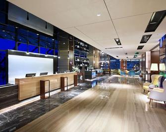 Hampton by Hilton Foshan Sanshui - Фуошан - Лоббі