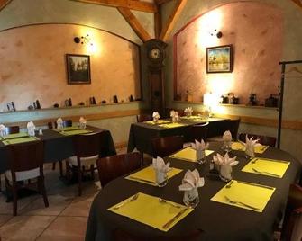 Auberge des Sauterelles - Sand - Restaurant