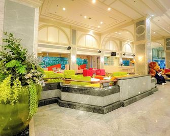 Patong Resort Hotel (Sha Plus+) - Patong - Lobby