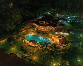 Hotel Martino Spa and Resort - Alajuela - Pool