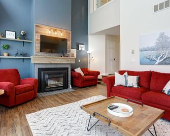 The Lodges At Blue Mountain Wintergreen Condos - The Blue Mountains - Sala