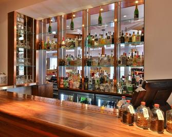 Royal Exeter Hotel - Bournemouth - Bar