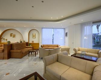 Vantaris Palace - Kavros