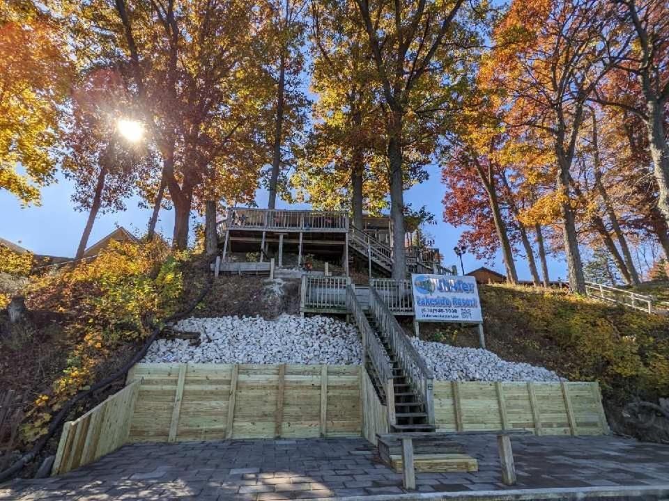 Shafer Lakeside Resort - Monticello - Outdoors view