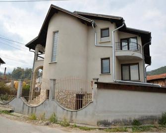 Villa Victoria Rila - Raduil - Edificio