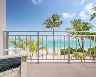 Moana Sands Beachfront Hotel - Rarotonga - Balcony