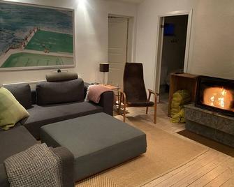 Top class house in the Stockholm archipelago 45 mins from City - car or bus - Varmdo - Sala de estar