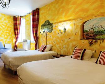 Logis Hôtel de la Tour Libourne - Libourne - Habitación