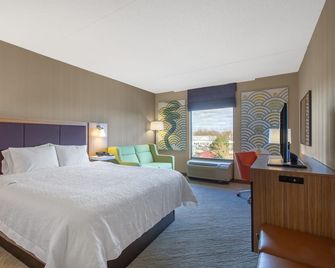 Hampton Inn & Suites Albany-Airport - Latham - Habitación
