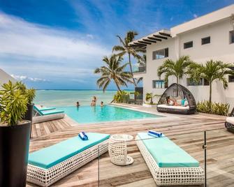 Crystal Blue Lagoon Villas - Rarotonga - Pool