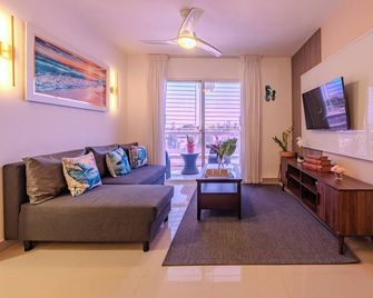 Cozy 2 bethoom apartament - Andres - Living room