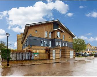 Elegant 1bed flat wparking 5 min to Hackney Wick - London - Building