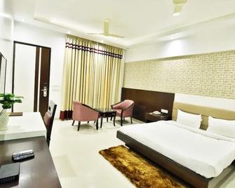 Jhansi Hotel - Jhānsi - Bedroom