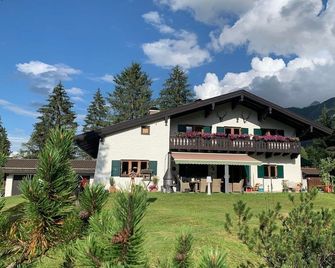 Haus Fremerey - Krün - Building