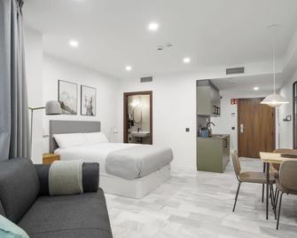 limehome Jerez de la Frontera - Jerez de la Frontera - Habitación