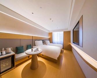 Ji Hotel Urumqi Hongshan - 烏魯木斉（ウルムチ） - 寝室