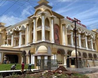 Sawant Palace Hotel - Ratnagiri - Будівля