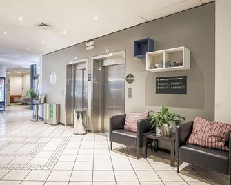 B&B Hotel Bologna - Castel Maggiore - Lobby