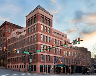 The Berkeley Hotel - Richmond - Bygning