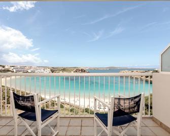 Club Hotel Aguamarina - Es Mercadal - Balkon