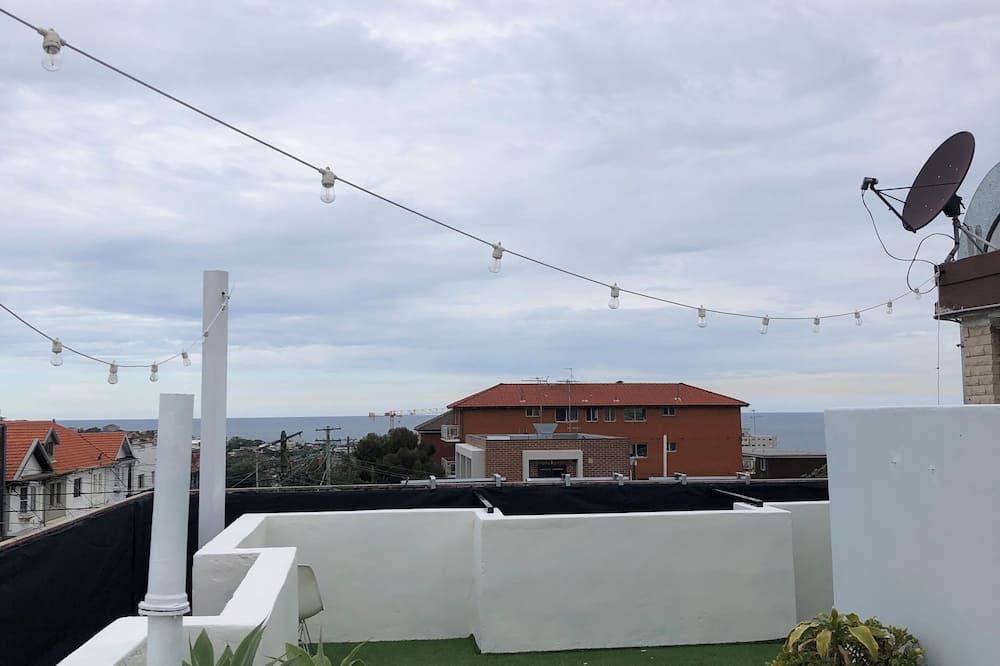 ليتل كوجي هوتل