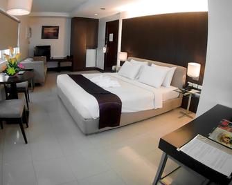 Citystate Tower Hotel - Manila - Schlafzimmer