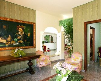 Colonna Palace Hotel Mediterraneo - Olbia - Lobby