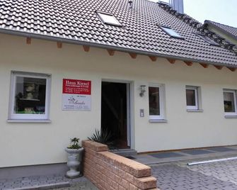 Ferienhaus Kiesel - Bad Bocklet - Bygning