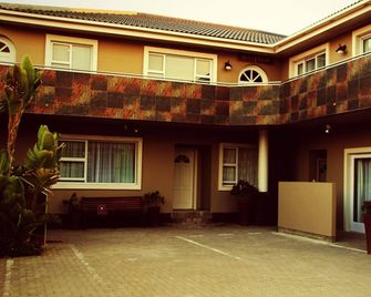 Sea Breeze Guesthouse - Swakopmund - Building